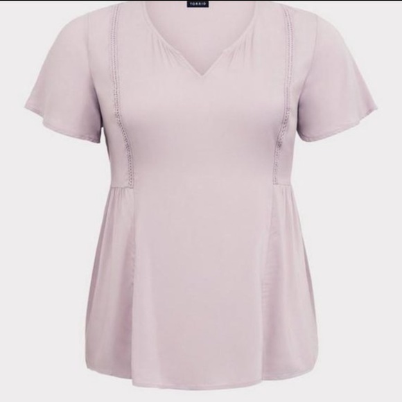 NWT | Torrid | Lilac Purple Crochet Challis Blouse | Size 2X - Picture 5 of 8